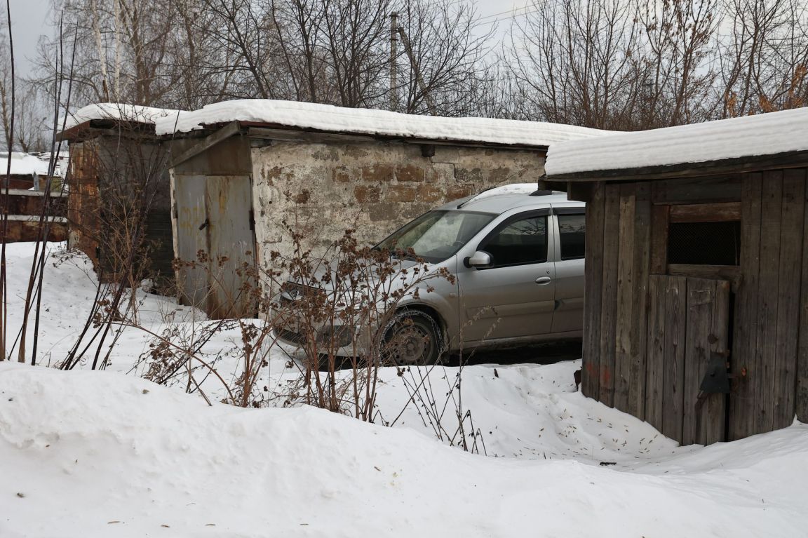 В Екатеринбурге снесут гаражный комплекс на улице Челюскинцев - «Уральский  рабочий»